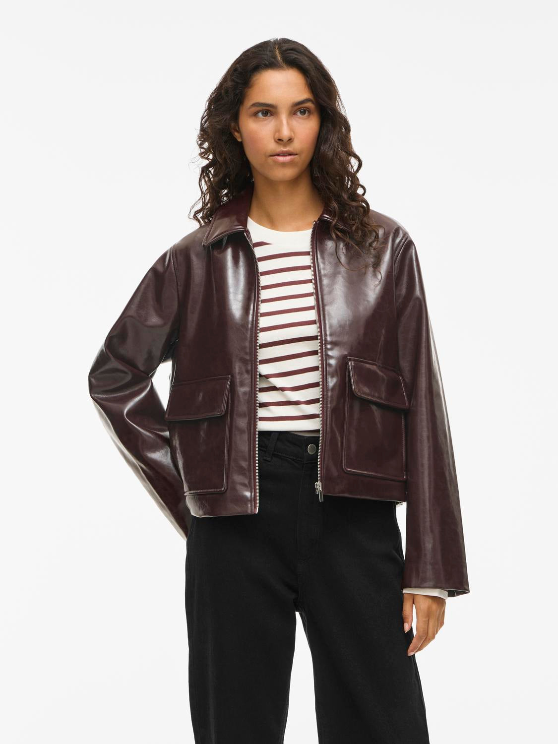 model_shot-front