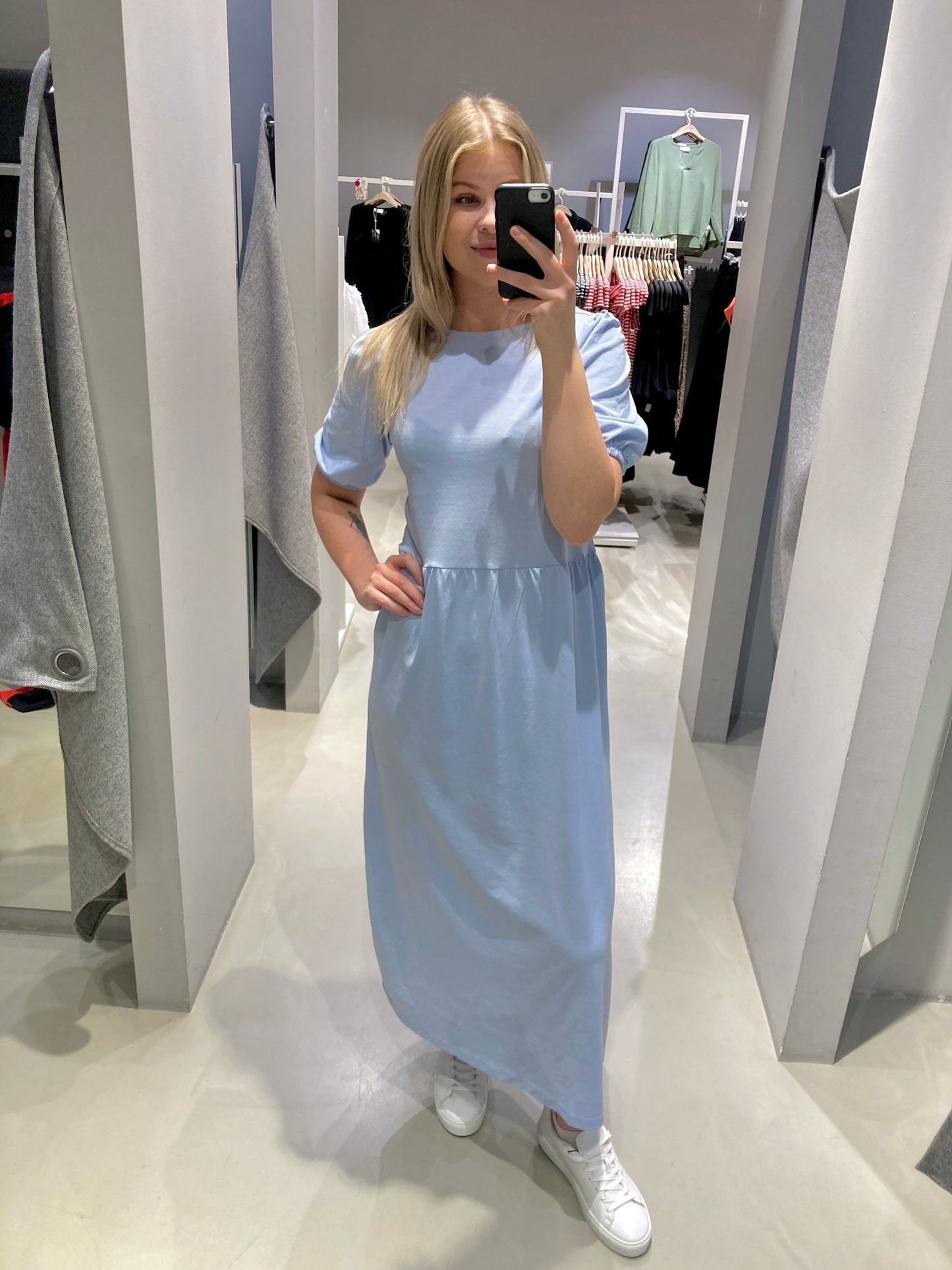 VISUMMERA Midi Dress - Kentucky Blue