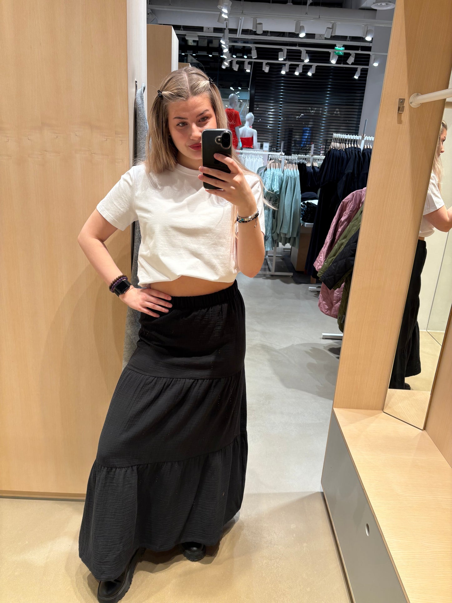 PCSIKKA Long Skirt - Black