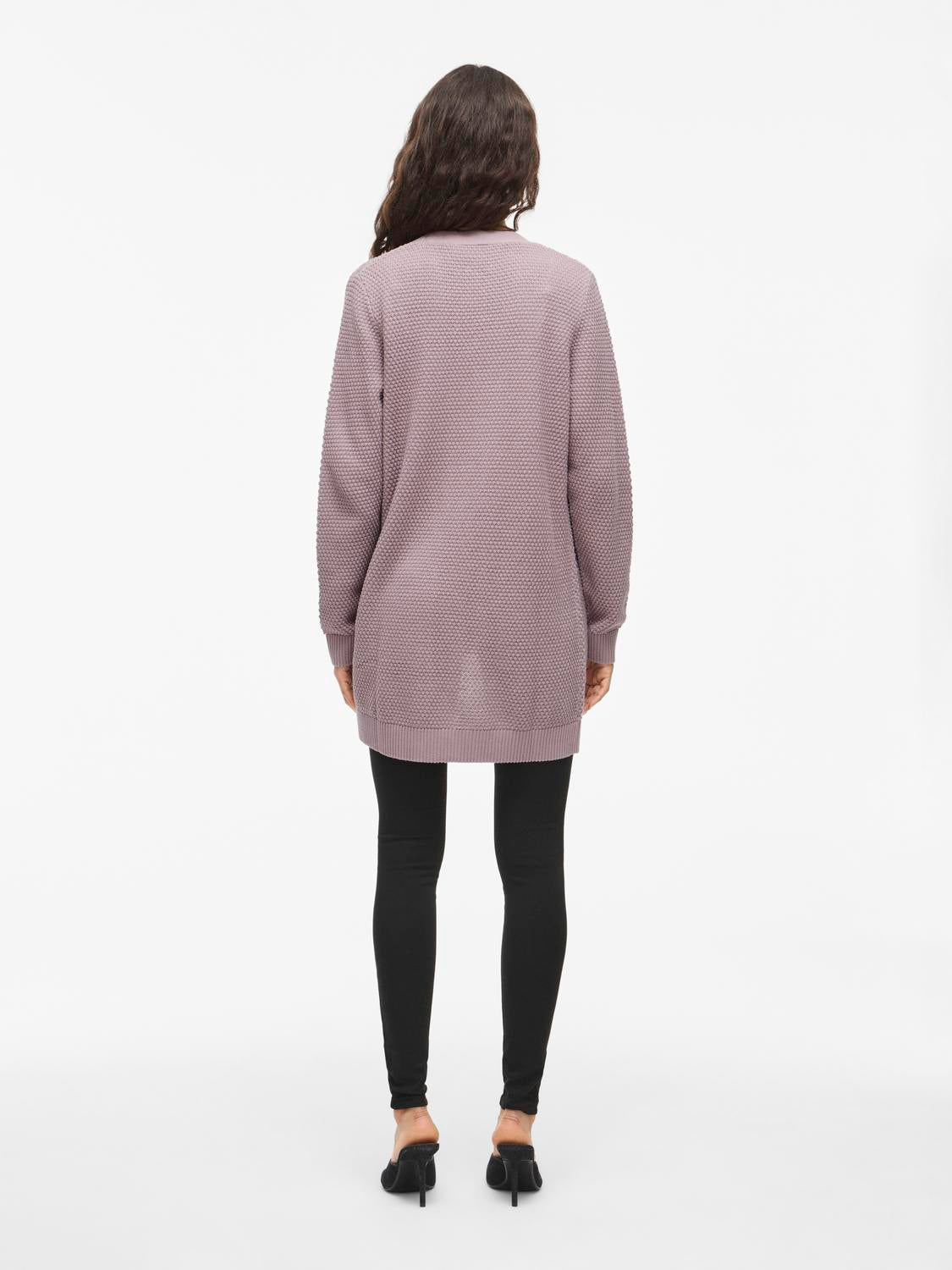 model_shot-back
